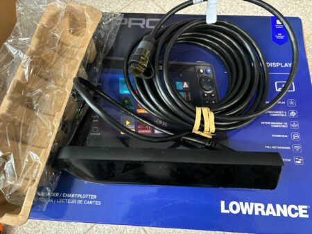 USATO Lowrance HDS PRO 9 + sonda NUOVA 3in1 - immagine 3