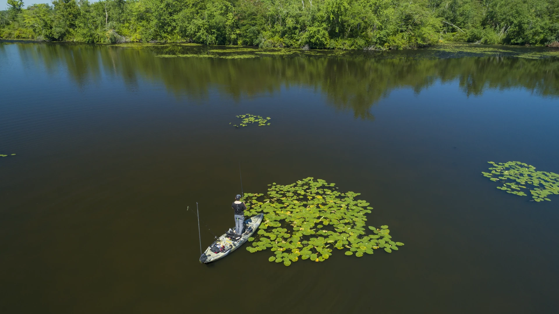Kayak da pesca in acqua dolce